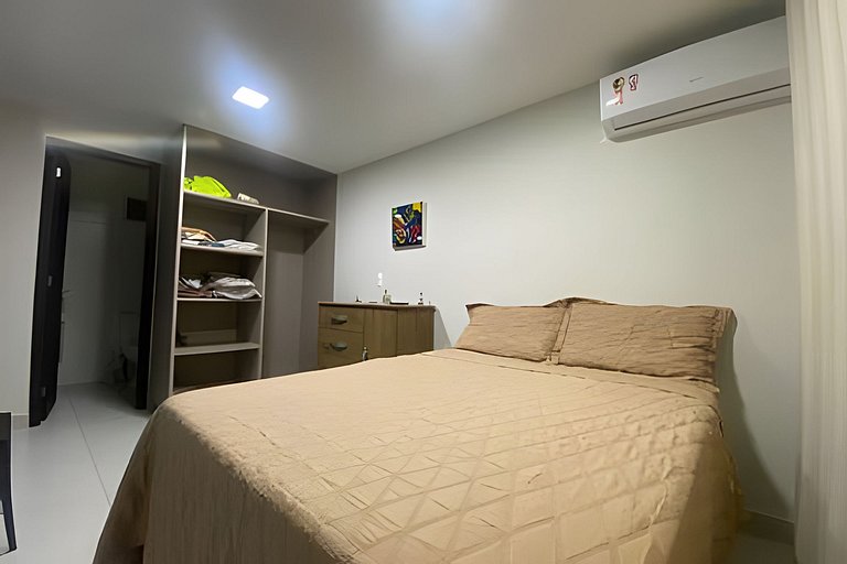 Apto beira-mar com piscina e vista paradisíaca