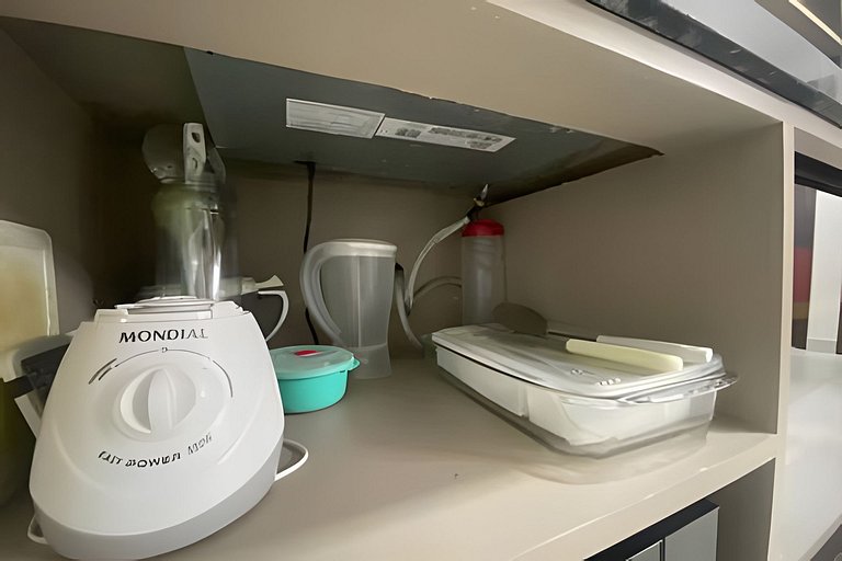 Apto beira-mar com piscina e vista paradisíaca