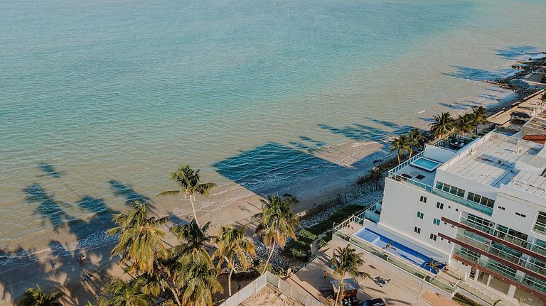 Apto Pé na Areia, Frente Mar 2 Quartos de Frente Para os Cor