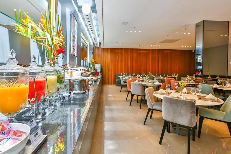 Flat com Vista Mar no Quality Suítes | Tambaú